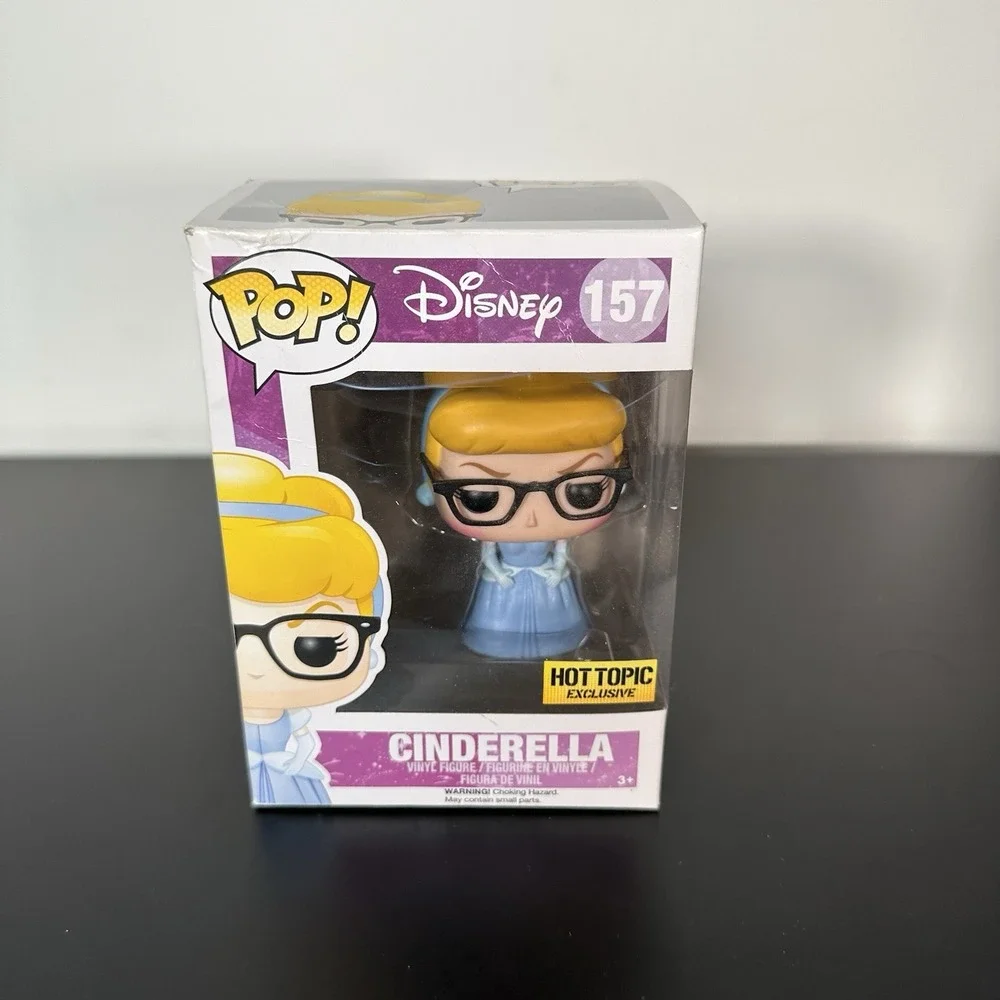 Funko Pop Disney Cinderella 157 Glasses Hot Topic Exclusive Vinyl Figure Vaulted